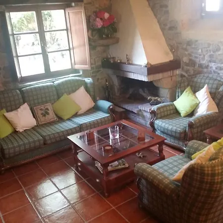 Casa rural Trisqueles Y Buganvillas