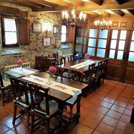 Casa rural Trisqueles Y Buganvillas