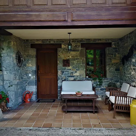 Trisqueles Y Buganvillas Séjour à la campagne Villaviciosa (Asturias)