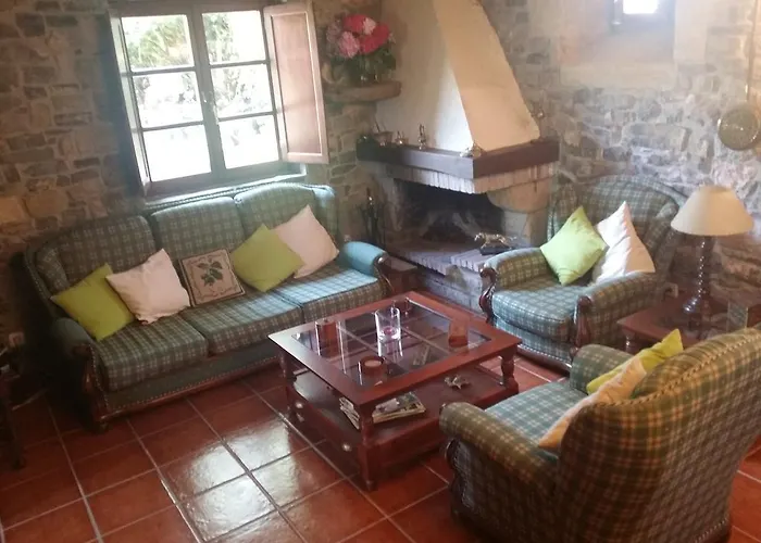 Casa rural Trisqueles Y Buganvillas