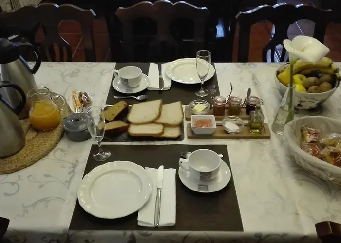 컨트리하우스 Trisqueles Y Buganvillas *